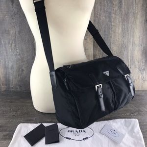 Auth Prada large tessuto nylon Crossbody messenger